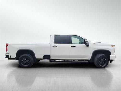 2022 Chevrolet Silverado 3500 LTZ