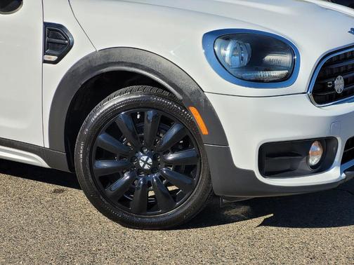 2017 MINI Countryman Cooper