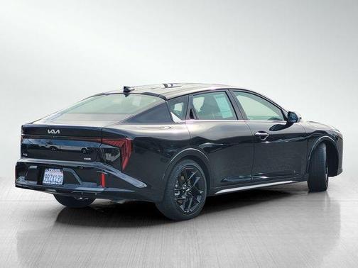 2025 Kia K4 GT-Line Turbo