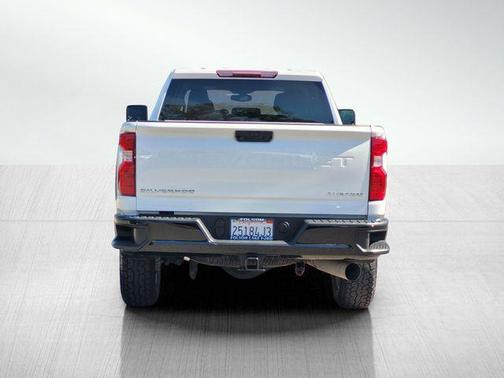 2022 Chevrolet Silverado 2500 Custom