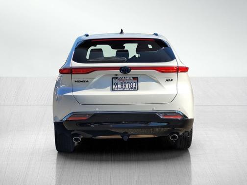 2024 Toyota Venza Nightshade