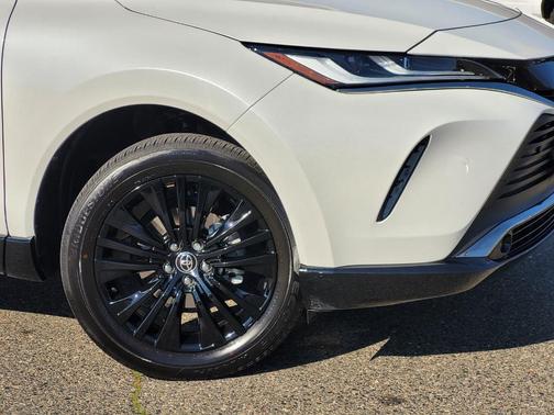 2024 Toyota Venza Nightshade