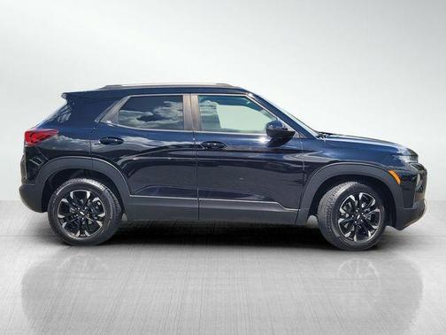 Black Metallic 2021 Chevrolet Trailblazer LT