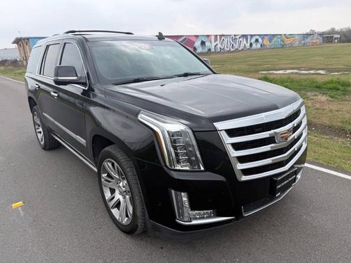 2017 Cadillac Escalade Premium Luxury