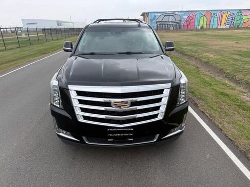 2017 Cadillac Escalade Premium Luxury