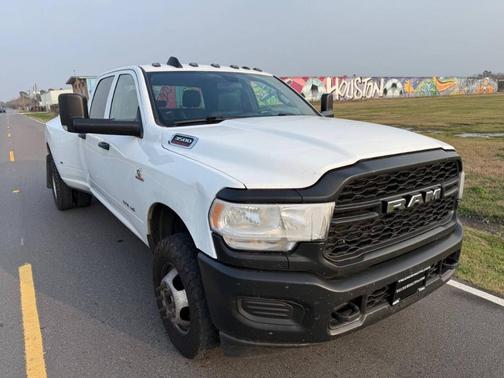 2022 RAM 3500 Tradesman