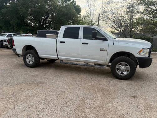 Bright White Clearcoat 2018 RAM 2500 Tradesman