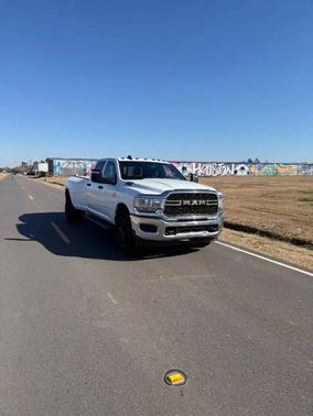 Bright White Clearcoat 2023 RAM 3500 Tradesman