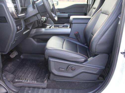 White Metallic 2026 Ford F-250 Lariat