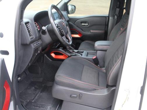 2022 Nissan Frontier PRO-X