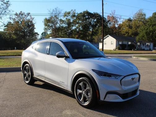 2021 Ford Mustang Mach-E Select