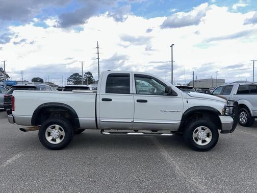2004 Dodge Ram 2500 SLT Quad Cab
