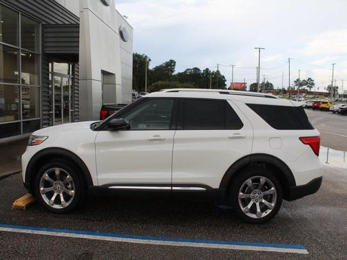 2020 Ford Explorer Platinum
