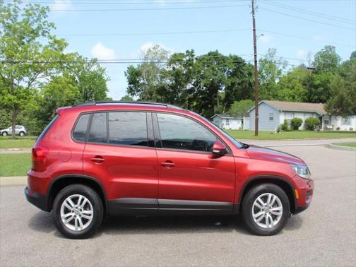 2016 Volkswagen Tiguan S