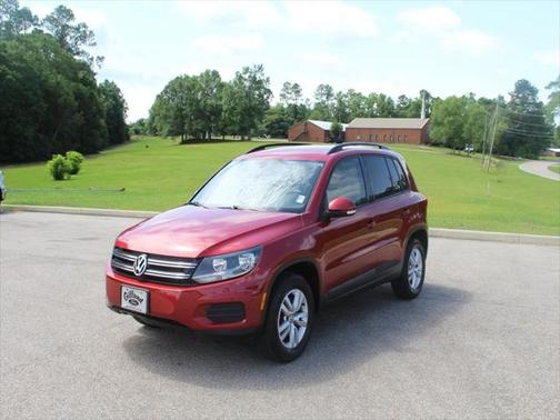 2016 Volkswagen Tiguan S