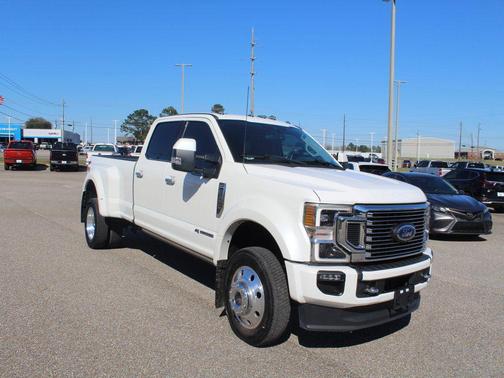 2022 Ford F-450 Limited