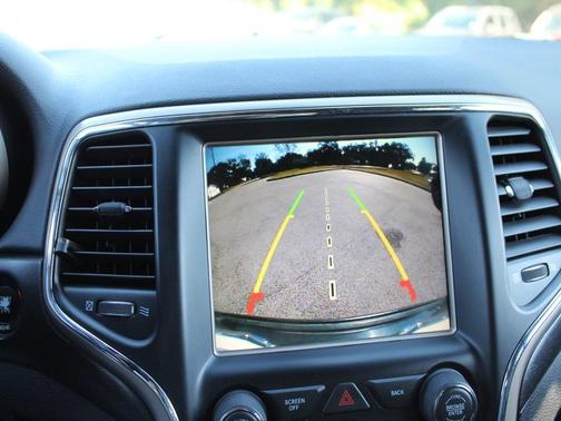 2016 Jeep Grand Cherokee Laredo