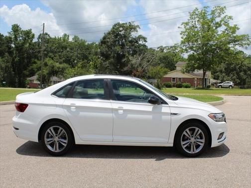 2020 Volkswagen Jetta 1.4T R-Line