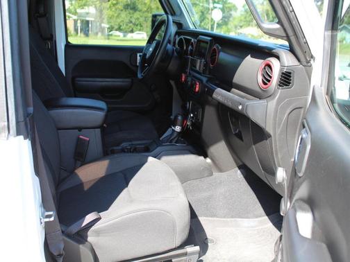 2022 Jeep Wrangler Sport S