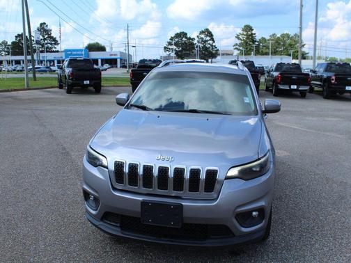 Billet Silver Metallic Clearcoat 2019 Jeep Cherokee Latitude