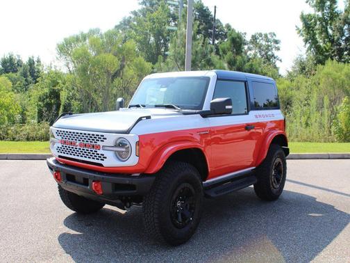 Oxford White 2025 Ford Bronco Stroppe Edition
