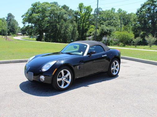 Mysterious (Black) 2009 Pontiac Solstice Base