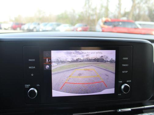 2023 Kia Carnival LX