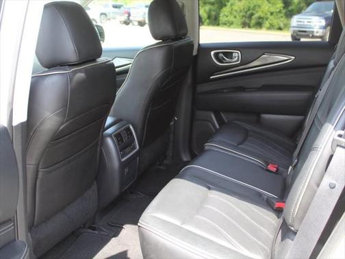2017 INFINITI QX60 Base