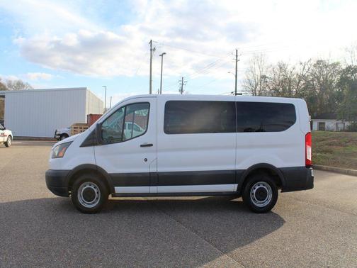 2016 Ford Transit-150 XL
