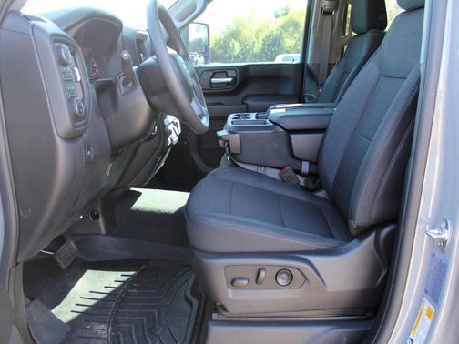 2025 Chevrolet Silverado 2500 Custom