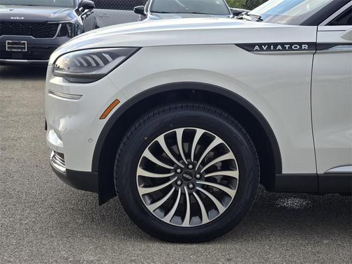 2022 Lincoln Aviator Reserve AWD