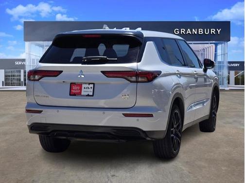 2022 Mitsubishi Outlander SE 2.5 2WD