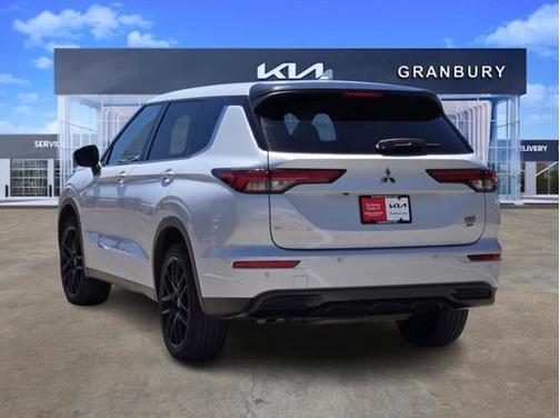 2022 Mitsubishi Outlander SE 2.5 2WD