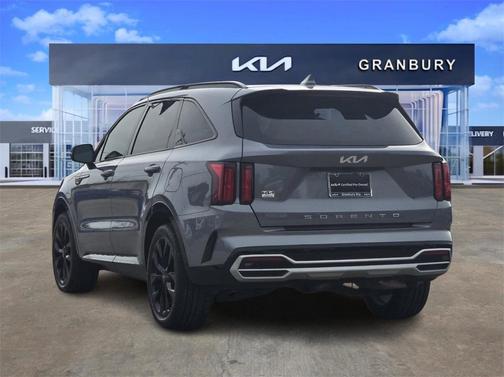 2022 Kia Sorento SX