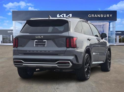 2022 Kia Sorento SX