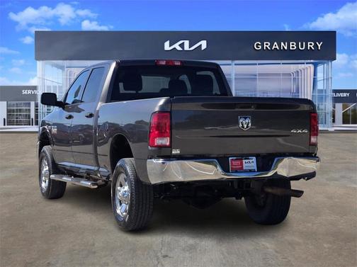 2017 RAM 2500 Tradesman Crew Cab 4x4 6'4' Box