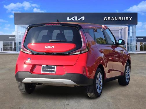 2024 Kia Soul LX