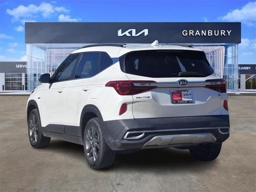 2021 Kia Seltos S