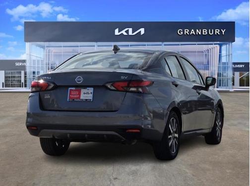 2021 Nissan Versa 1.6 SV