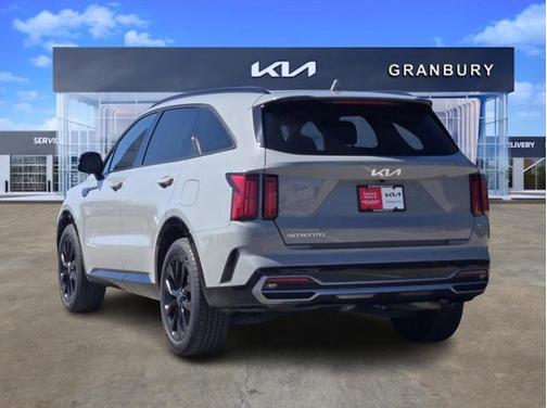 2023 Kia Sorento SX
