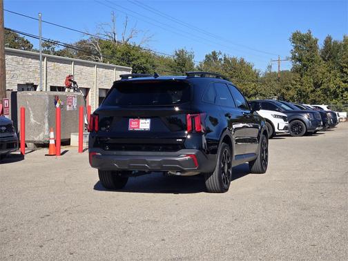 2025 Kia Sorento SX