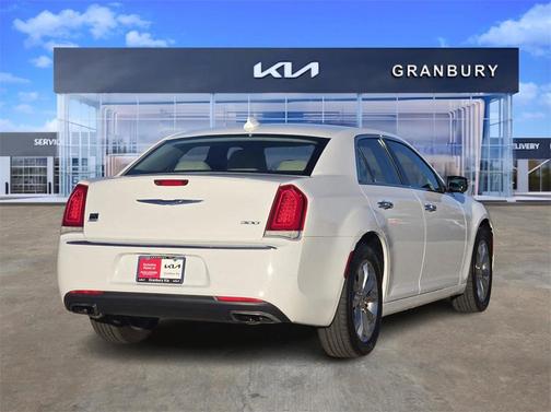 2018 Chrysler 300 Limited