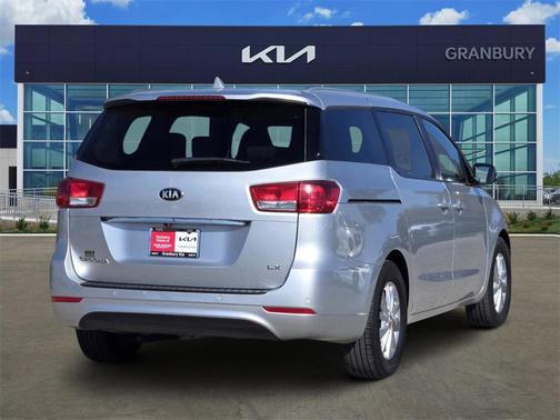 2017 Kia Sedona LX