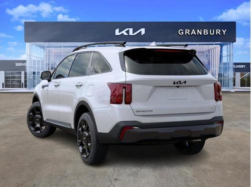 2025 Kia Sorento SX