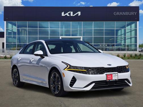 White Pearl 2021 Kia K5 EX