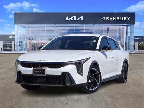 2025 Kia K4 GT-Line