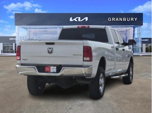 2018 RAM 2500 Tradesman Crew Cab 4x4 8' Box