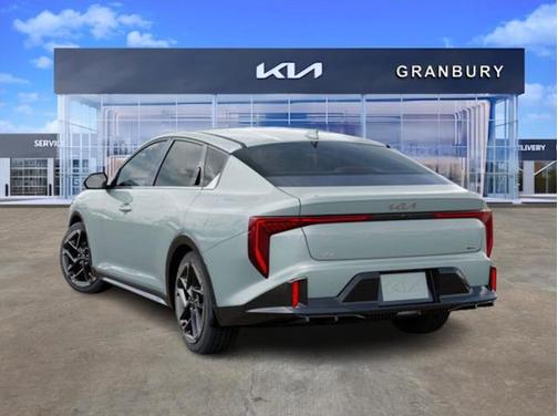 2025 Kia K4 GT-Line