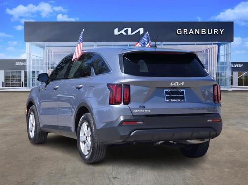 2023 Kia Sorento LX
