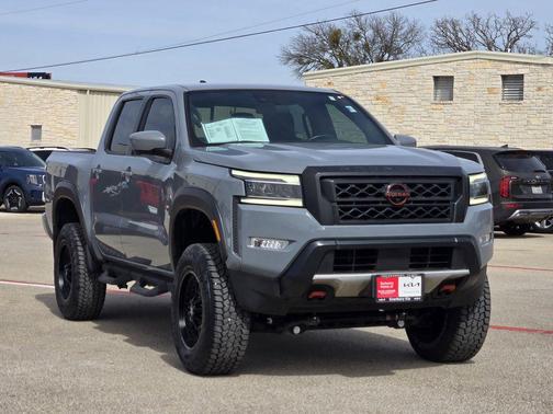 2023 Nissan Frontier PRO-X